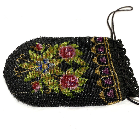 Vintage beaded pouch purse black & pink flowers crochet drawstring beggars bag - Picture 3 of 12